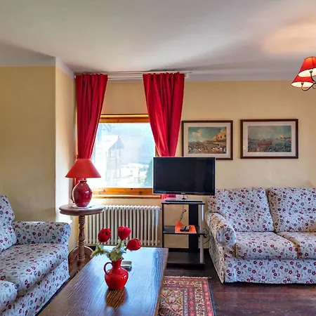 Chesa Trisur - Celerina סלרינה