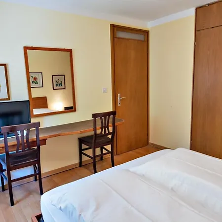Chesa Trisur - Celerina Apartament Celerina/Schlarigna